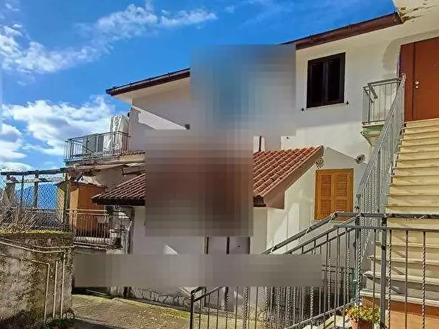 Immagine 2 di Appartamento in vendita  in Via del Mattatoio a Cerreto Laziale