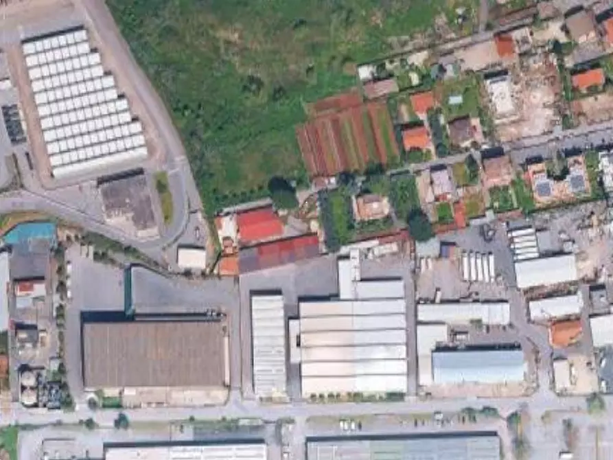 Immagine 1 di Capannone industriale in vendita  in Via Piglio a Roma