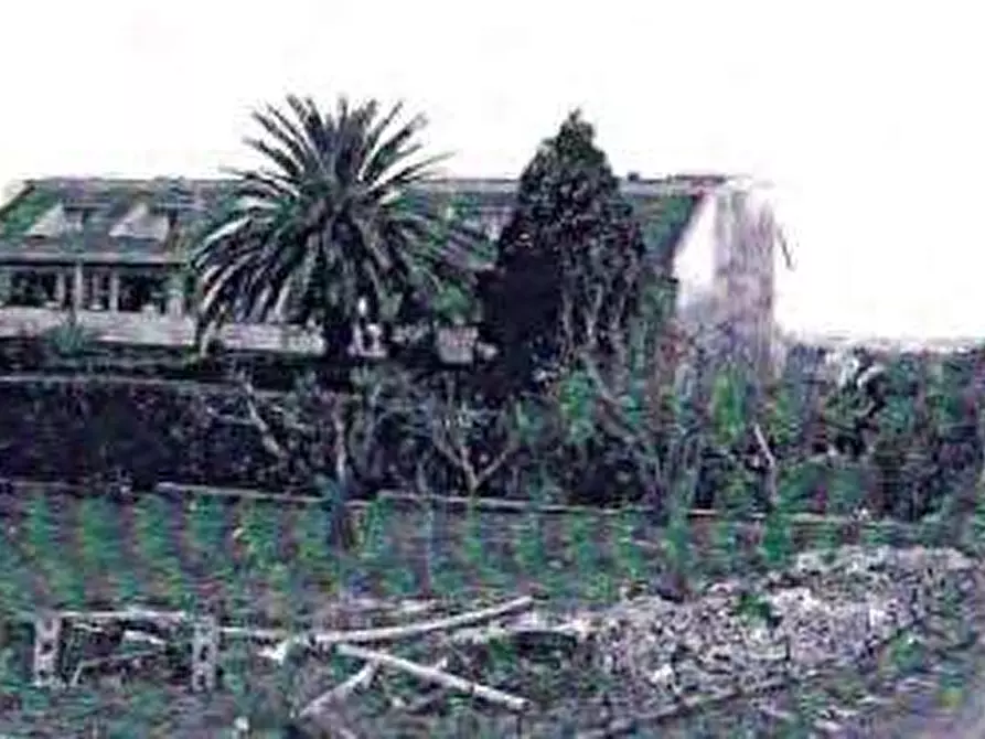 Immagine 1 di Porzione di casa in vendita  in Via Campo Ascolano a Pomezia