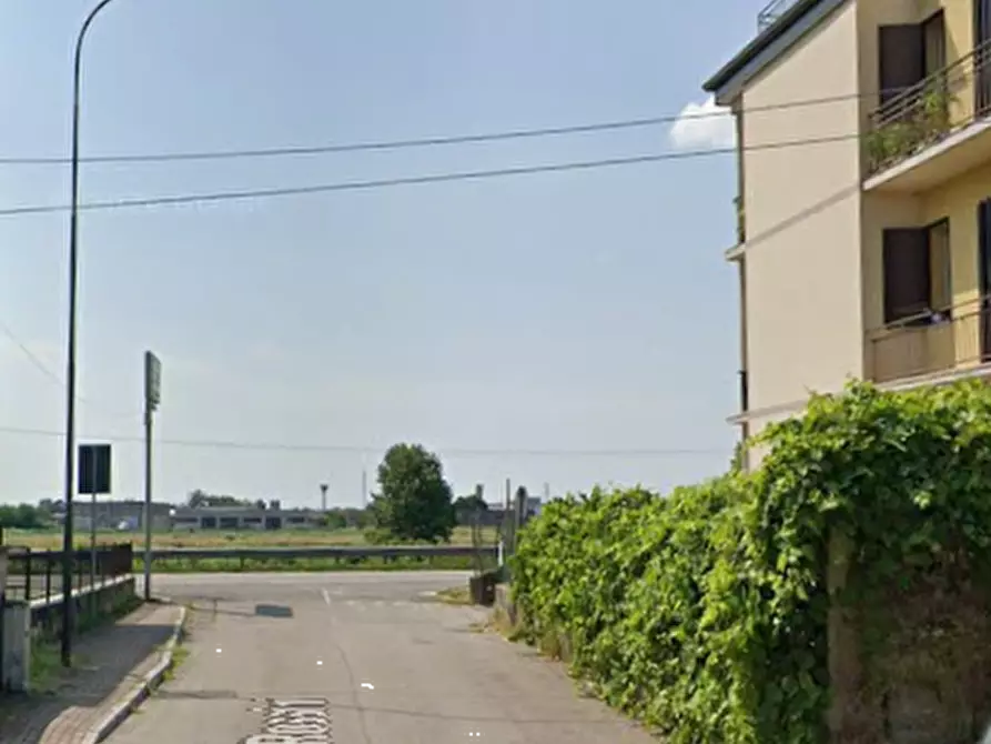 Immagine 11 di Appartamento in vendita  in Via Rossini a Buttapietra