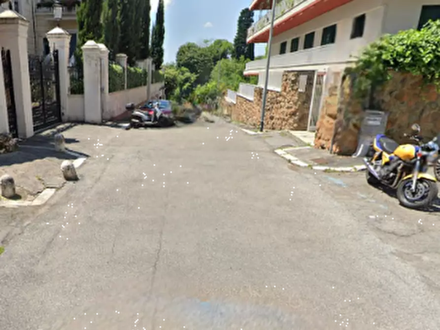 Immagine 19 di Appartamento in vendita  in Via dei Monti Parioli a Roma