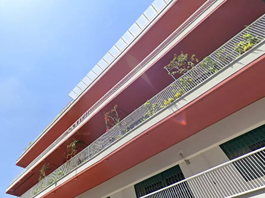 Immagine 8 di Appartamento in vendita  in Via dei Monti Parioli a Roma