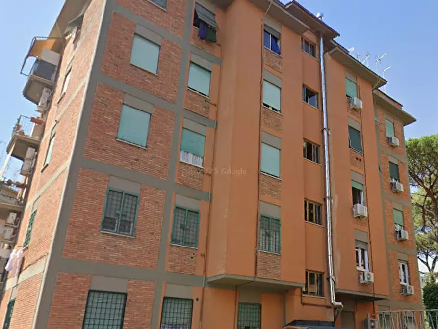 Immagine 3 di Appartamento in vendita  in Via Carlo Calisse a Roma
