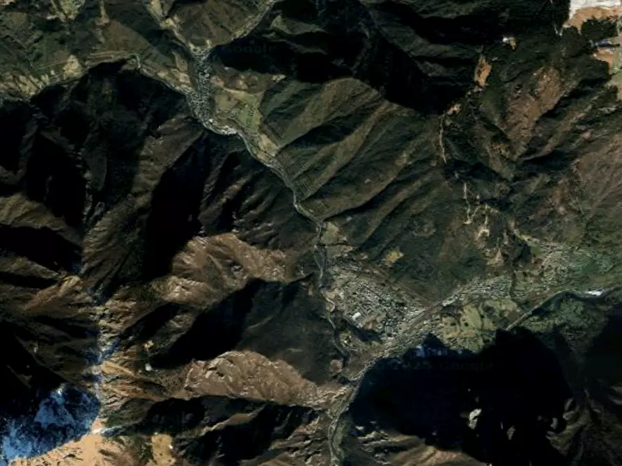 Immagine 29 di Porzione di casa in vendita  in Via Tenente Francesco Begnis a Valnegra