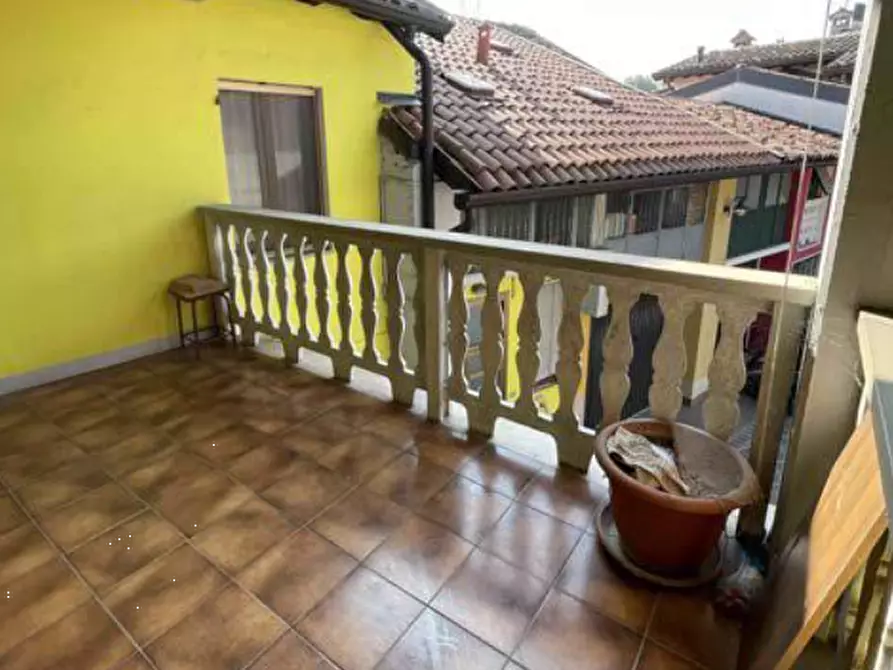 Immagine 3 di Appartamento in vendita  in Via Cesare Battisti a Cologno Al Serio