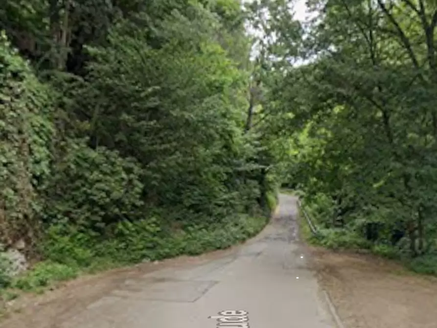 Immagine 4 di Garage in vendita  in Str. Rebaude a Moncalieri