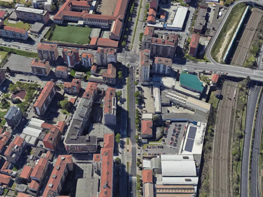 Immagine 4 di Appartamento in vendita  in Corso Vercelli a Torino