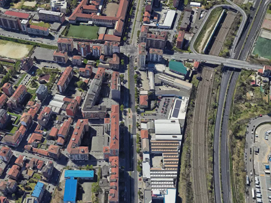 Immagine 5 di Appartamento in vendita  in Corso Vercelli a Torino