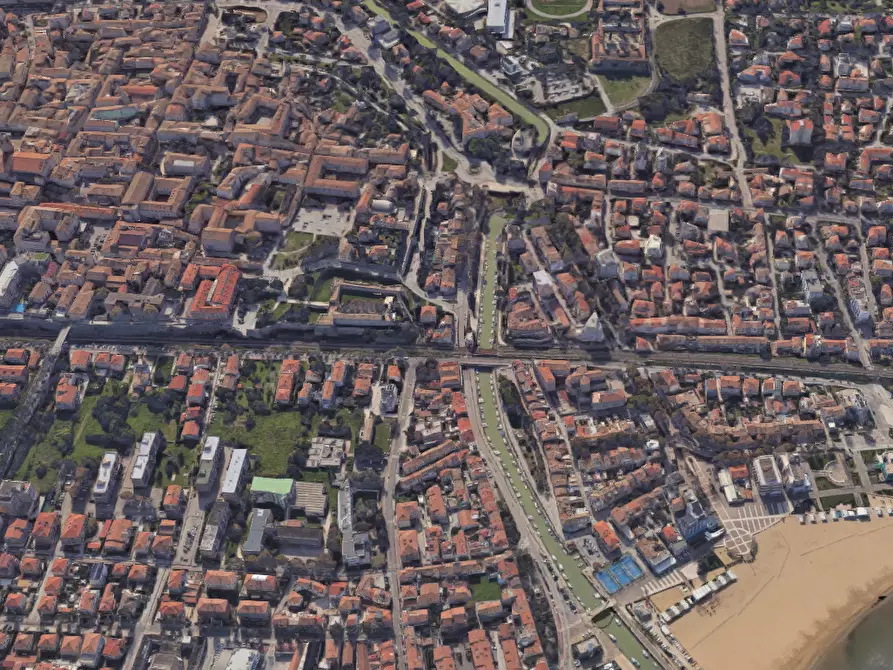 Immagine 9 di Appartamento in vendita  in Via Nazario Sauro a Fano