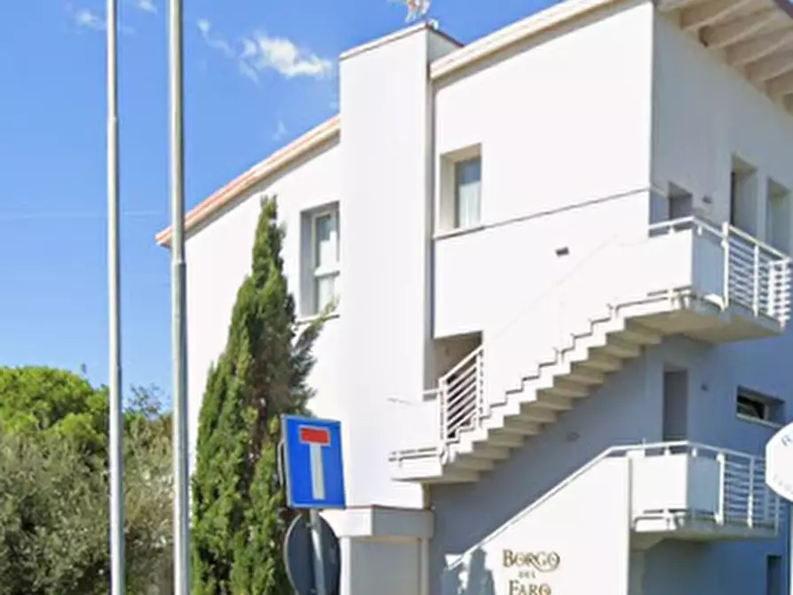 Immagine 6 di Negozio in vendita  in Viale Piceno a Fano