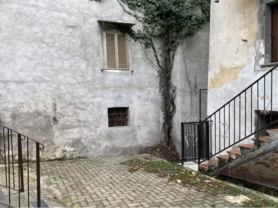 Immagine 4 di Appartamento in vendita  in Via Roma a Vaie