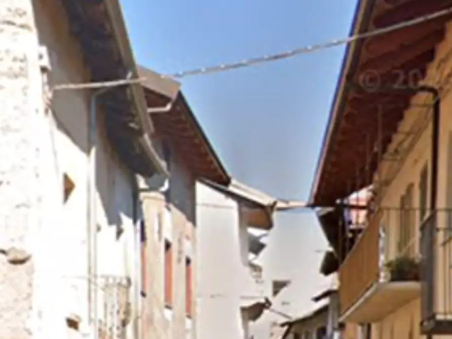 Immagine 8 di Appartamento in vendita  in Via Roma a Vaie