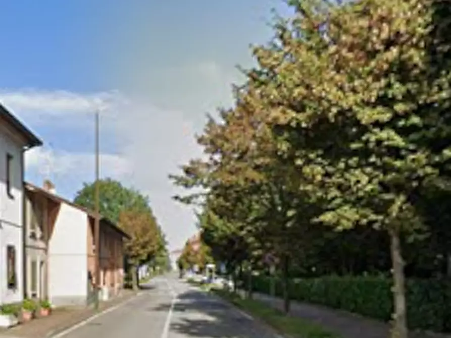 Immagine 3 di Appartamento in vendita  in Via Bazzini a Carnate