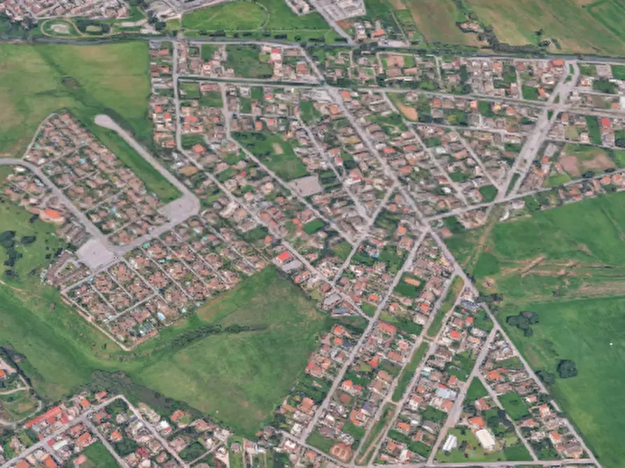 Immagine 9 di Terreno agricolo in vendita  in Via Zeddiani a Roma