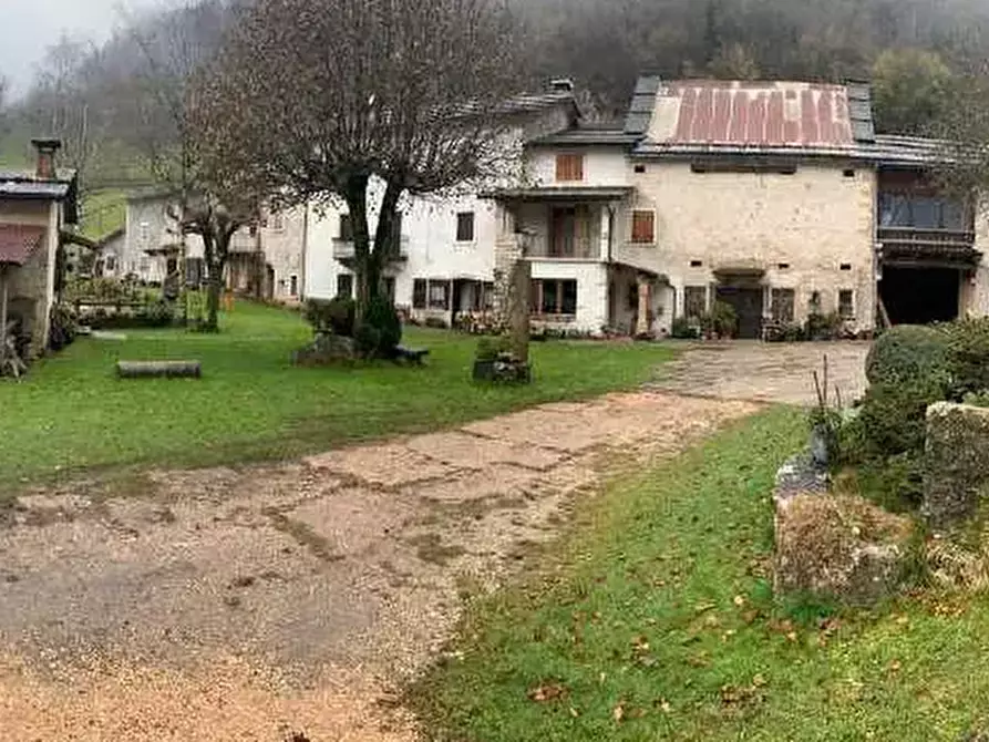 Immagine 4 di Porzione di casa in vendita  in Contrada Cenise di Sotto Valdiporro a Bosco Chiesanuova