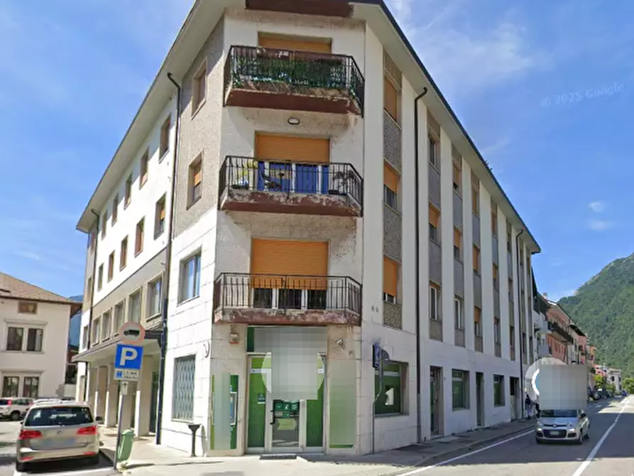 Immagine 7 di Negozio in vendita  in Piazza Centa a Tolmezzo