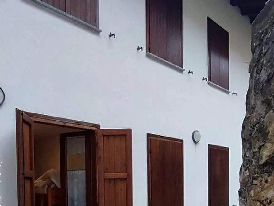 Immagine 7 di Appartamento in vendita  in Via Amora Bassa a Aviatico