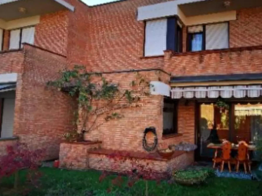 Immagine 2 di Villetta a schiera in vendita  in Via Giacomo Ferrero a Sant'ambrogio Di Torino