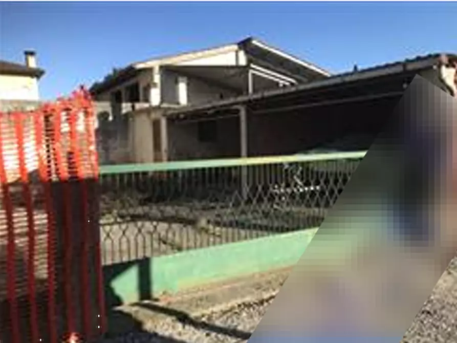 Immagine 22 di Casa indipendente in vendita  in  Via I Maggio a Martignacco