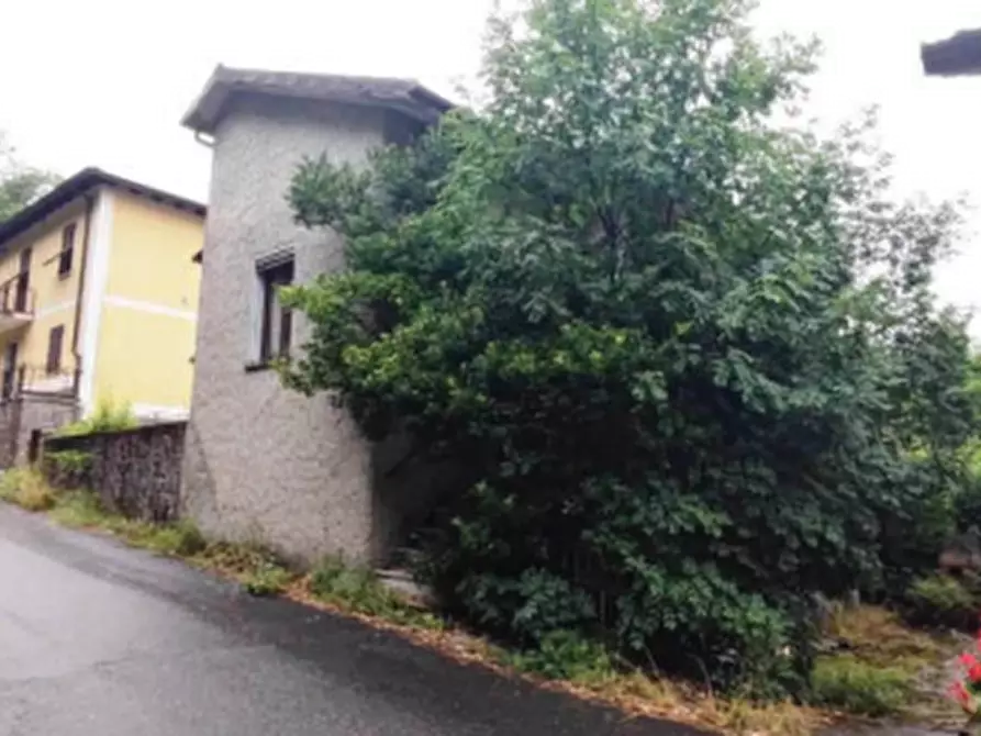 Immagine 3 di Casa indipendente in vendita  in Via Roma a Mulazzo