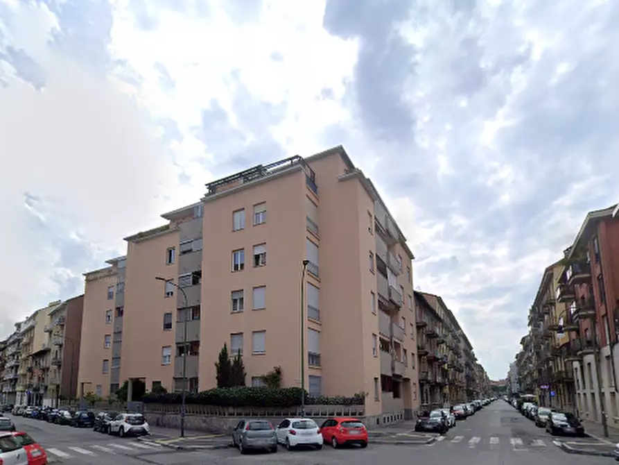 Immagine 2 di Appartamento in vendita  in Via Cesana  a Torino