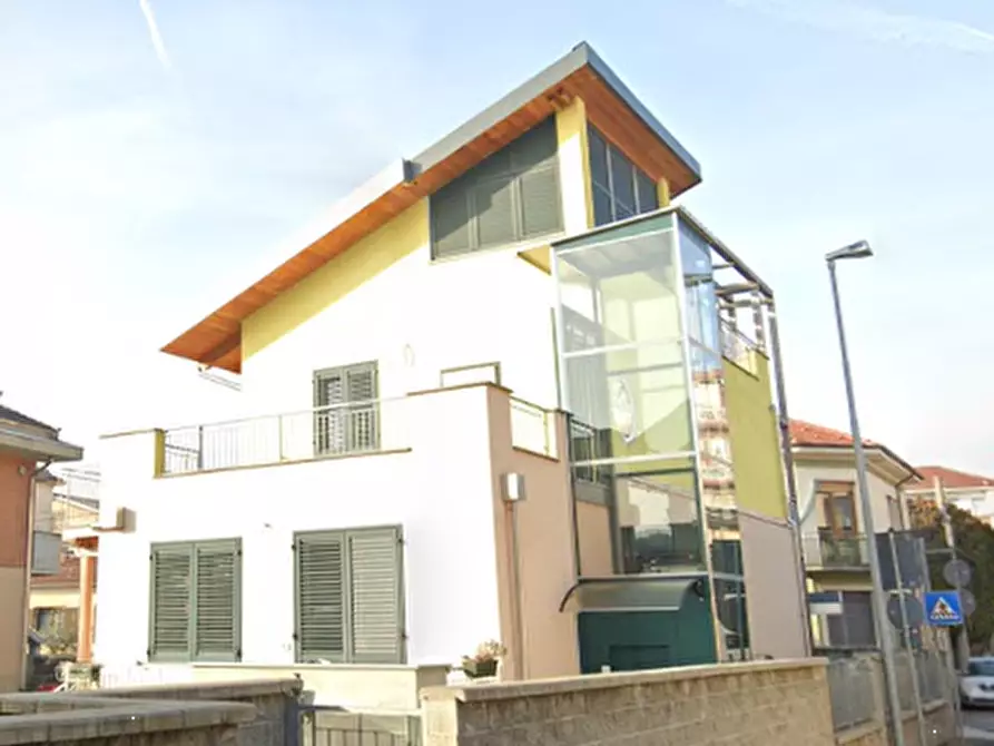 Immagine 16 di Villetta a schiera in vendita  in Via Fratelli Bandiera a Grugliasco