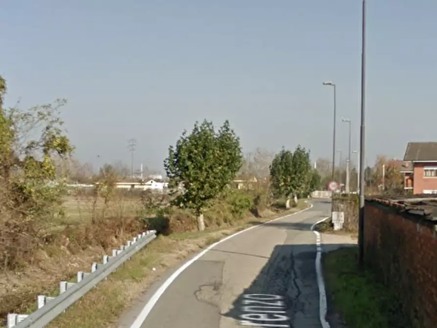 Immagine 7 di Terreno agricolo in vendita  in via San Lorenzo a None