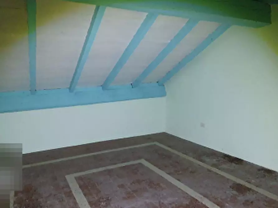 Immagine 8 di Appartamento in vendita  in Via Fuori le Mura a Bagnone