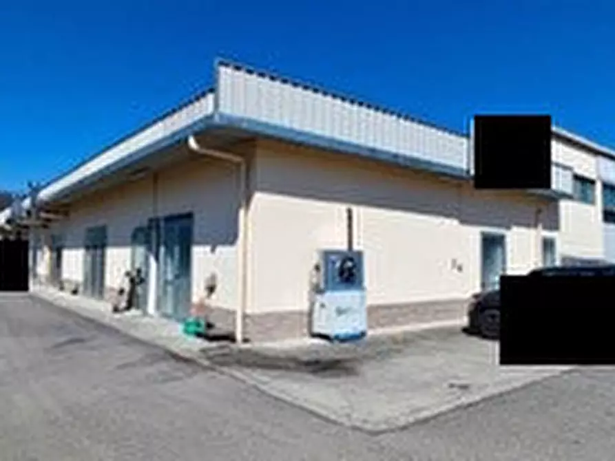 Immagine 1 di Capannone industriale in vendita  in Via Piano di Quercia a Licciana Nardi