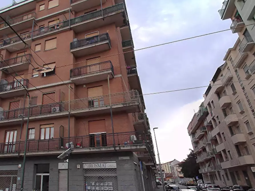 Immagine 13 di Appartamento in vendita  in Via Caltanissetta  a Torino
