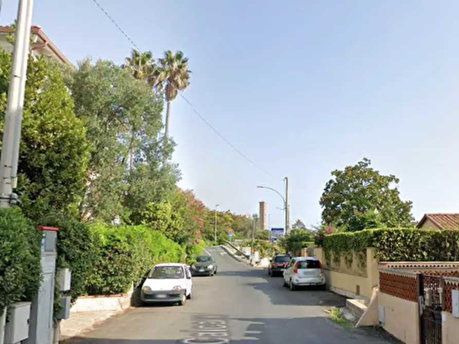 Immagine 15 di Appartamento in vendita  in Via delle Calcare  a Anzio