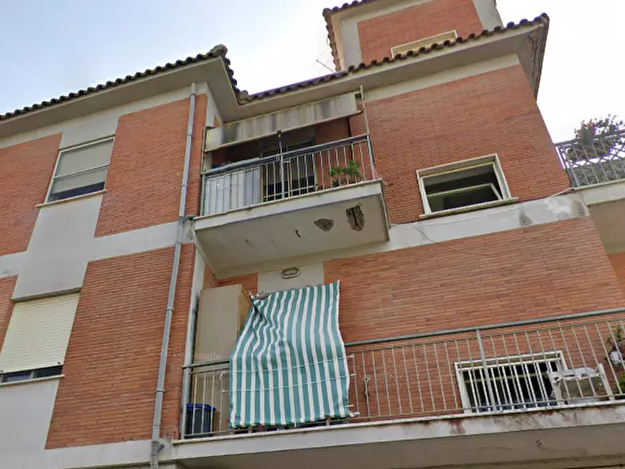 Immagine 19 di Appartamento in vendita  in Via delle Calcare  a Anzio