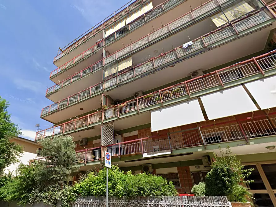 Immagine 10 di Appartamento in vendita  in Via Fiume a Ladispoli