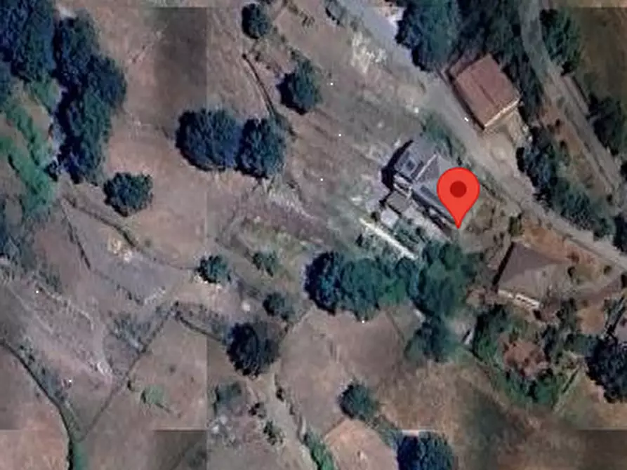 Immagine 15 di Porzione di casa in vendita  in via castoglio a Zeri