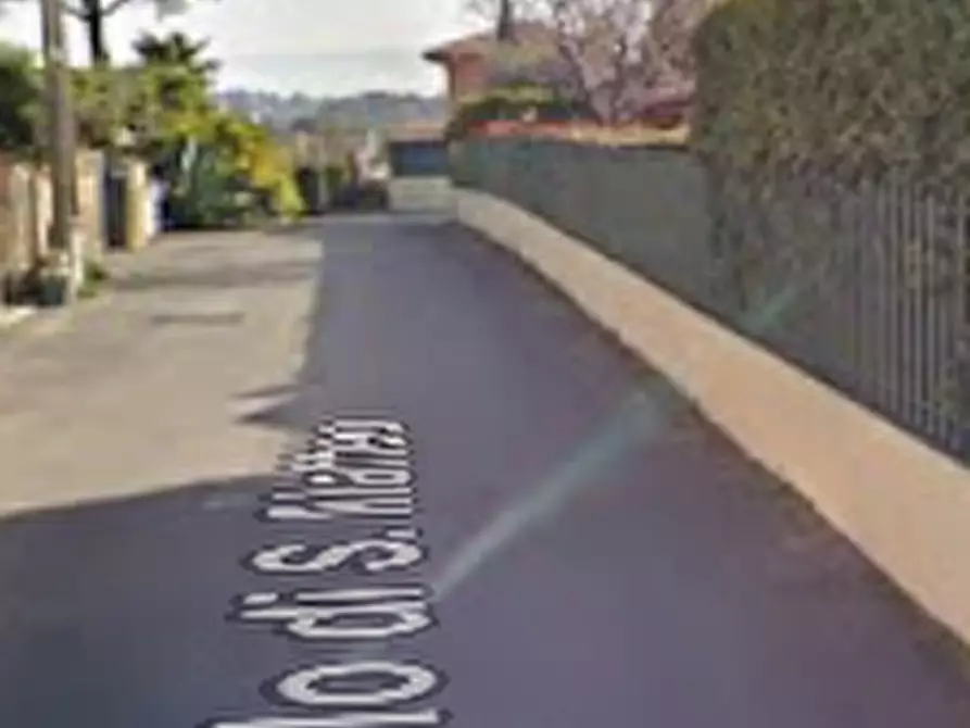 Immagine 9 di Villa in vendita  in Vicolo di S. Matteo a Roma