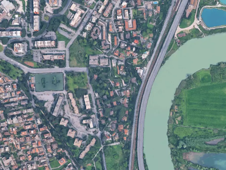 Immagine 1 di Garage in vendita  in Via Sirmione a Roma