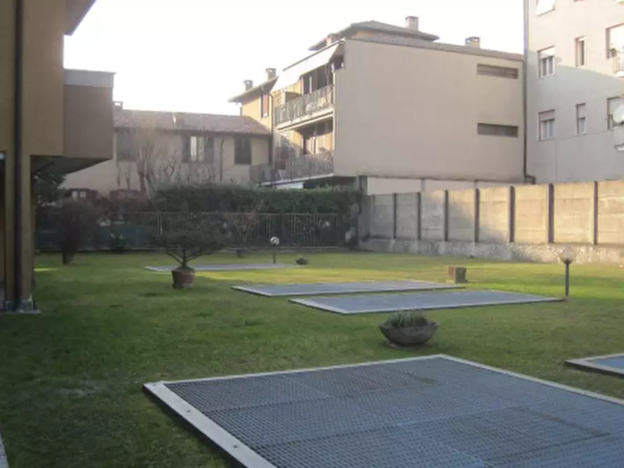 Immagine 8 di Appartamento in vendita  in Via Galileo Galilei a Abbiategrasso