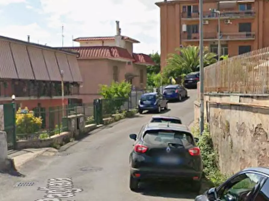 Immagine 6 di Negozio in vendita  in Via Rocco Pagliara a Roma