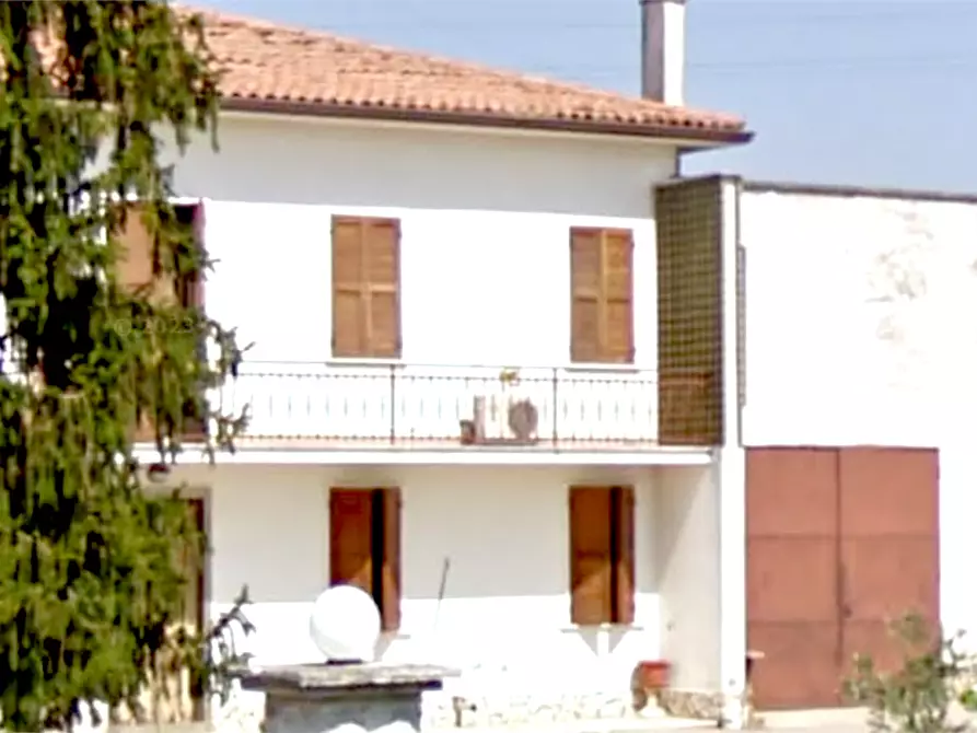 Immagine 6 di Stabile in vendita  in Via Vela Soranzo a Villa Bartolomea