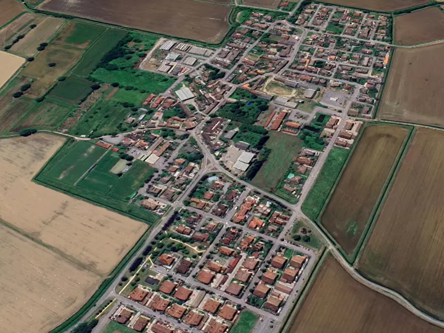 Immagine 10 di Terreno agricolo in vendita  in Via Roncaglie a Roncaro