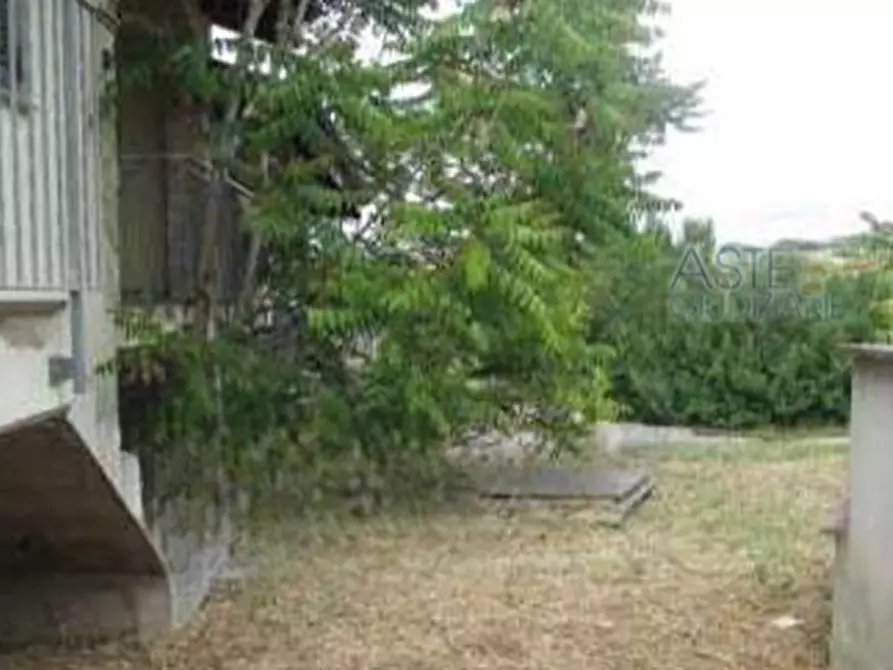 Immagine 4 di Villa in vendita  in Vicolo San Matteo a Roma