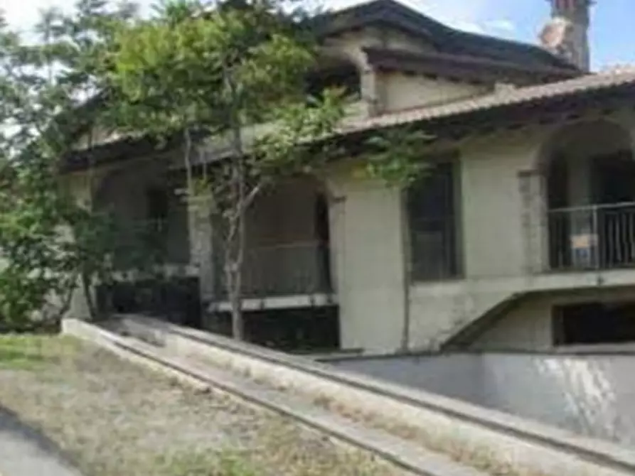 Immagine 3 di Villa in vendita  in Vicolo San Matteo a Roma