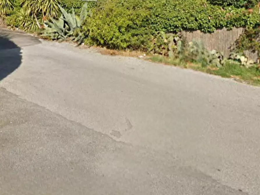 Immagine 18 di Villa in vendita  in Vicolo San Matteo a Roma