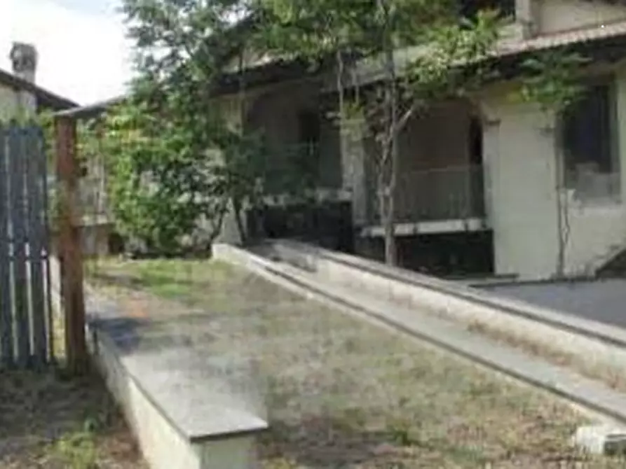 Immagine 7 di Villa in vendita  in Vicolo San Matteo a Roma