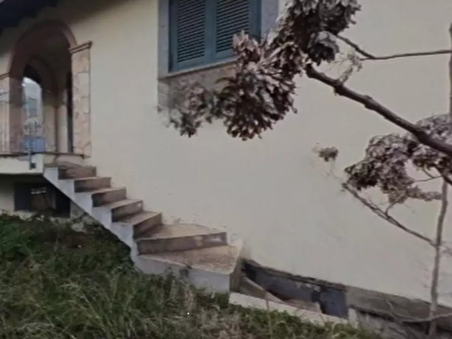 Immagine 9 di Villa in vendita  in Vicolo San Matteo a Roma