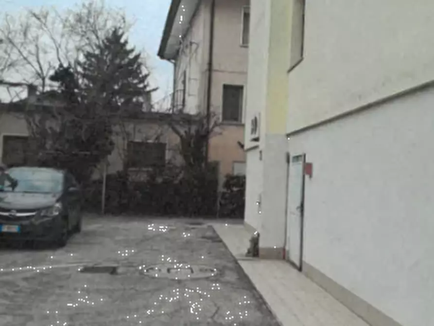 Immagine 3 di Garage in vendita  in Via Triestina a Venezia