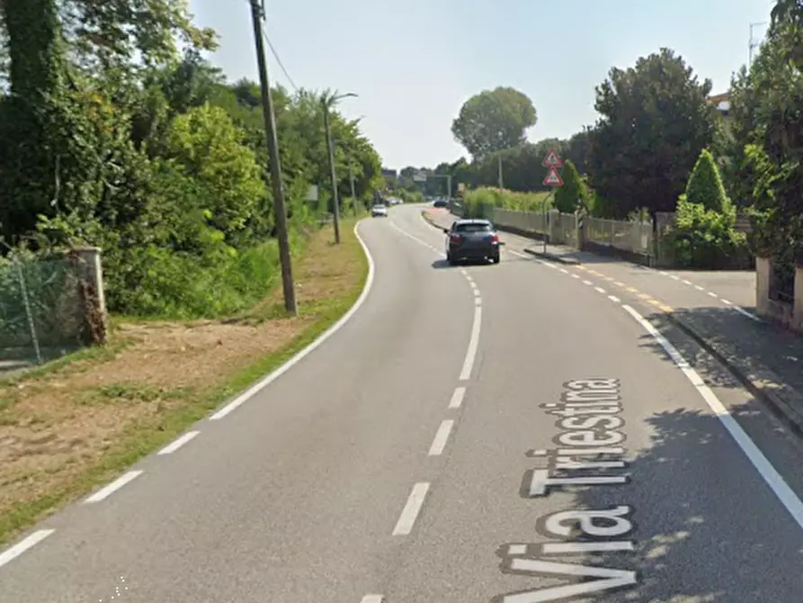 Immagine 5 di Garage in vendita  in Via Triestina a Venezia