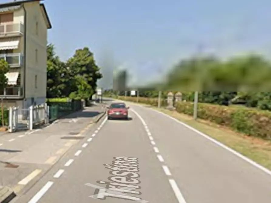 Immagine 6 di Garage in vendita  in Via Triestina a Venezia