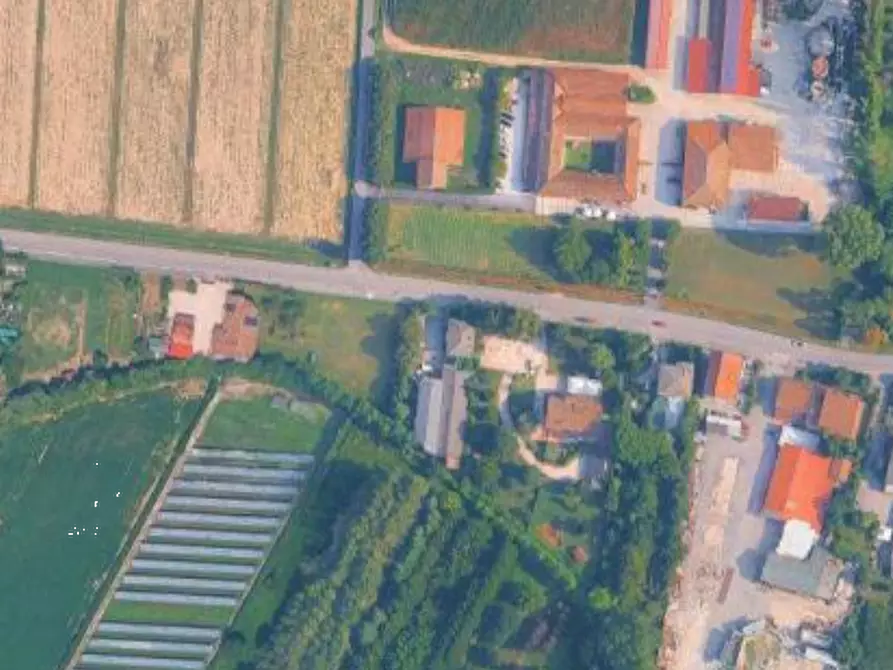 Immagine 9 di Garage in vendita  in Via Triestina a Venezia