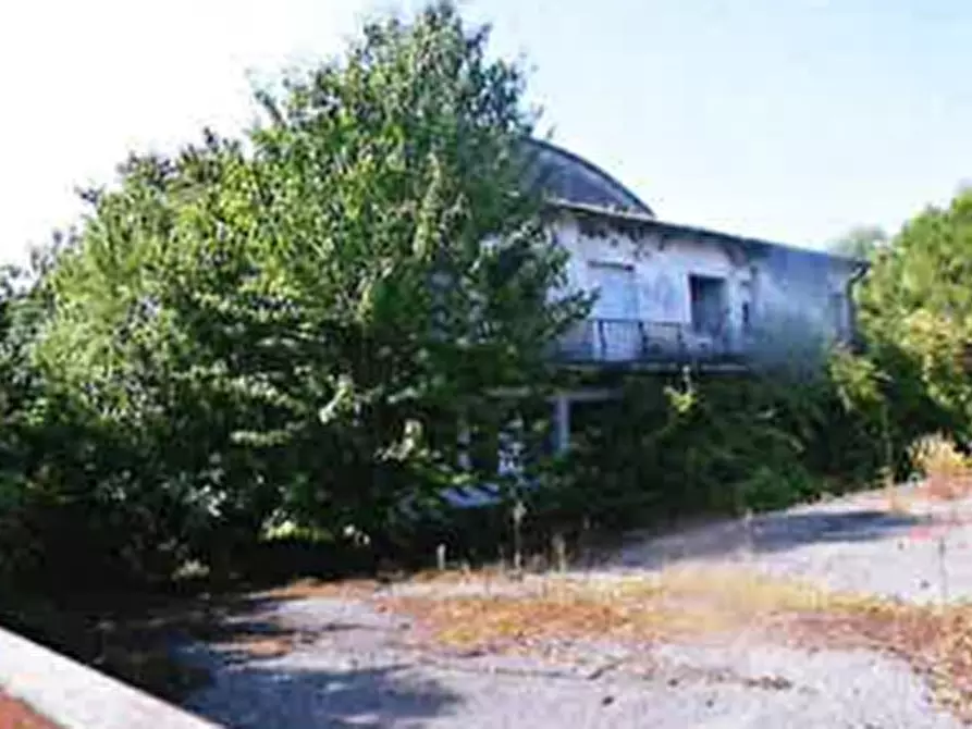 Immagine 1 di Capannone industriale in vendita  in Via Circonvallazione  a Migliaro